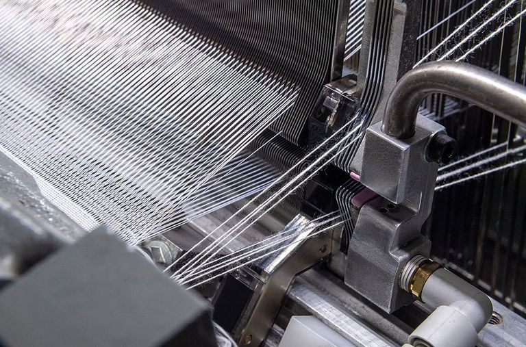 Weaving production on machine