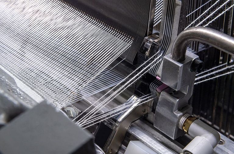 Weaving production on machine
